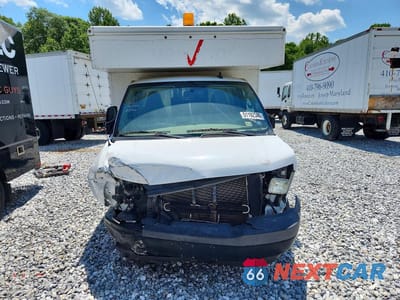Piąte zdjęcie samochodu w środku: 2017 CHEV EXPRESS G4500 VIN:1HA6GUCG9HN001857 - miniatura