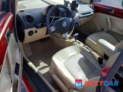 Zdjęcie 8 z 12 samochodu: 2007 VOLKSWAGEN NEW BEETLE CONVERTIBLE OPTION PACKAGE 1 VIN:3VWRF31Y57M402726 - miniatura