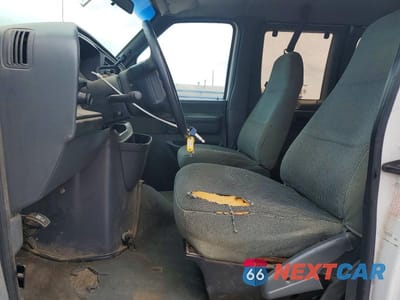 Zdjęcie 7 z 14 samochodu: 1995 FORD ECONOLINE E350 SUPER DUTY VIN:1FBJS31H8SHA40985 - miniatura