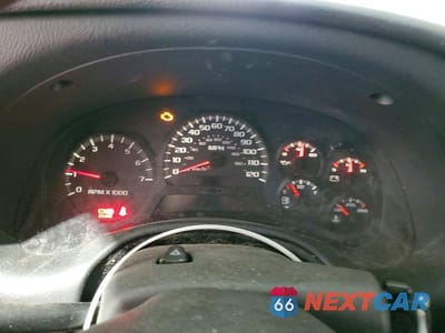 Zdjęcie 9 z 13 samochodu: 2005 CHEVROLET TRAILBLAZER LS VIN:1GNDT13S352174384 - miniatura