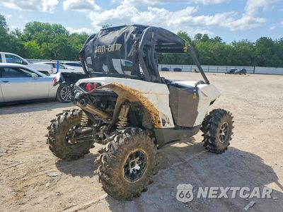 Czwarte zdjęcie samochodu z boku: 2017 CAN-AM MAVERICK UTILITY VEHICLE VIN:3JBPVAP21HJ000535 - miniatura