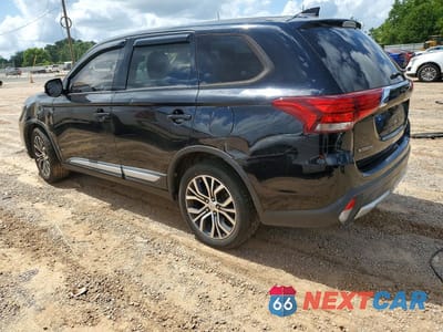 Drugie zdjęcie samochodu z przodu: 2018 MITSUBISHI OUTLANDER SE VIN:JA4AD3A38JJ005441 - miniatura