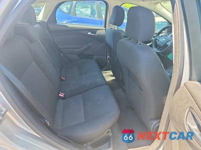 Zdjęcie 10 z 12 samochodu: 2016 FORD FOCUS SE VIN:1FADP3K23GL282954 - miniatura