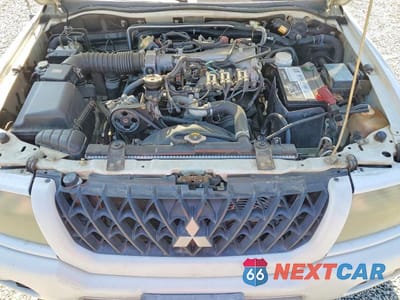 Zdjęcie 12 z 13 samochodu: 2003 MITSUBISHI MONTERO SPORT LIMITED VIN:JA4LS41R23J012428 - miniatura