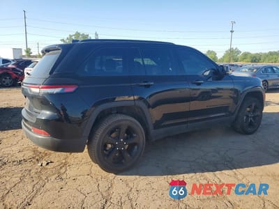 Trzecie zdjęcie samochodu z tyłu: 2024 JEEP GRAND CHEROKEE LIMITED VIN:1C4RJHBG6RC121446 - miniatura