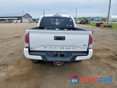 Zdjęcie 6 z 12 samochodu: 2020 TOYOTA TACOMA SR V6 VIN:5TFCZ5AN1LX216171 - miniatura