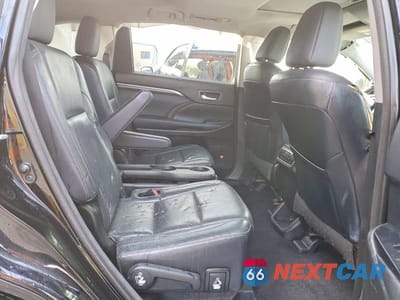 Zdjęcie 10 z 12 samochodu: 2015 TOYOTA HIGHLANDER LIMITED VIN:5TDYKRFH3FS075845 - miniatura