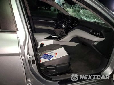 Zdjęcie 13 z 14 samochodu: 2022 TOYOTA CAMRY LE VIN:4T1C11BKXNU056425 - miniatura