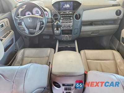 Zdjęcie 8 z 13 samochodu: 2013 HONDA PILOT TOURING VIN:5FNYF3H94DB034634 - miniatura