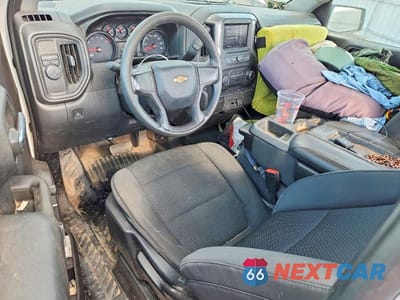 Zdjęcie 8 z 12 samochodu: 2020 CHEVROLET SILVERADO C1500 VIN:3GCNWAEH0LG212695 - miniatura
