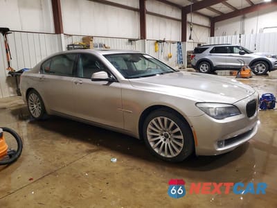 Czwarte zdjęcie samochodu z boku: 2012 BMW 750 LXI VIN:WBAKC8C51CC436720 - miniatura