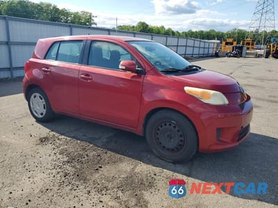 Czwarte zdjęcie samochodu z boku: 2010 SCION XD BASE VIN:JTKKU4B45AJ058789 - miniatura