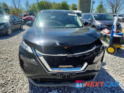 Piąte zdjęcie samochodu w środku: 2023 NISSAN ROGUE S VIN:5N1BT3AB2PC816987 - miniatura