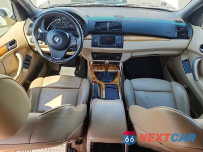 Zdjęcie 8 z 13 samochodu: 2005 BMW X5 4.4I VIN:5UXFB53515LV12444 - miniatura