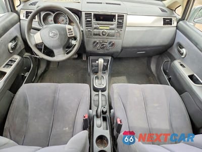 Zdjęcie 8 z 13 samochodu: 2009 NISSAN VERSA 1.8 S VIN:3N1BC13E09L360403 - miniatura