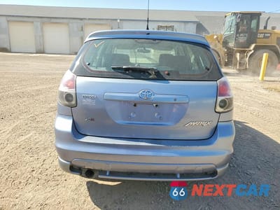 Zdjęcie 6 z 12 samochodu: 2005 TOYOTA COROLLA MATRIX XR VIN:2T1KR32E65C371914 - miniatura