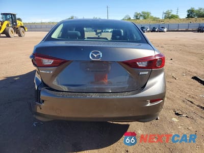 Zdjęcie 6 z 12 samochodu: 2016 MAZDA 3 SPORT VIN:3MZBM1T75GM320690 - miniatura