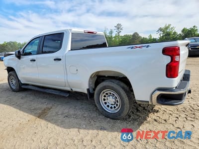 Drugie zdjęcie samochodu z przodu: 2024 CHEVROLET SILVERADO K1500 VIN:3GCPDAEK5RG214378 - miniatura