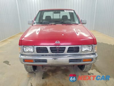 Piąte zdjęcie samochodu w środku: 1997 NISSAN TRUCK XE VIN:1N6SD16YXVC374361 - miniatura
