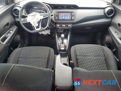 Zdjęcie 8 z 14 samochodu: 2021 NISSAN KICKS S VIN:3N1CP5BV0ML544024 - miniatura