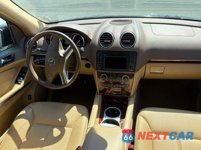 Zdjęcie 9 z 11 samochodu: 2011 MERCEDES-BENZ GL 350 BLUETEC VIN:4JGBF2FE0BA760699 - miniatura