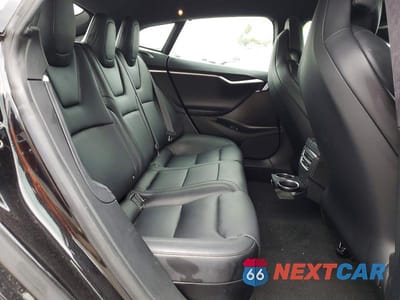 Zdjęcie 10 z 12 samochodu: 2017 TESLA MODEL S VIN:5YJSA1E27HF223350 - miniatura