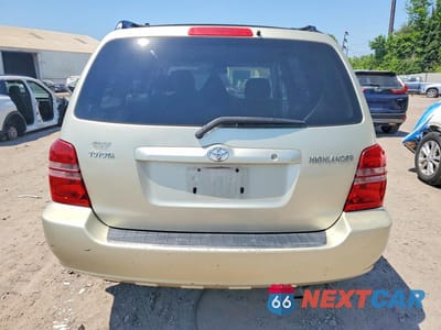 Zdjęcie 6 z 14 samochodu: 2003 TOYOTA HIGHLANDER BASE VIN:JTEGD21A030062469 - miniatura