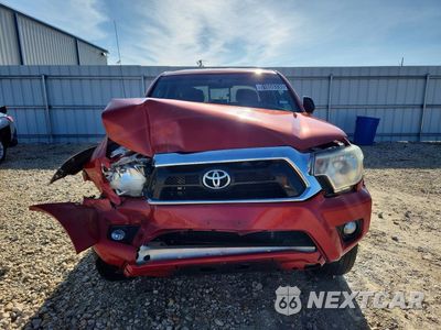 Piąte zdjęcie samochodu w środku: 2014 TOYOTA TACOMA DOUBLE CAB PRERUNNER VIN:3TMJU4GNXEM170503 - miniatura