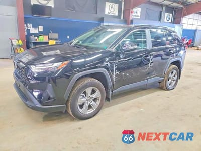 2025 TOYOTA RAV4 XLE 2T3P1RFVXSW635079 - główne zdjęcie licytacji z USA - miniatura