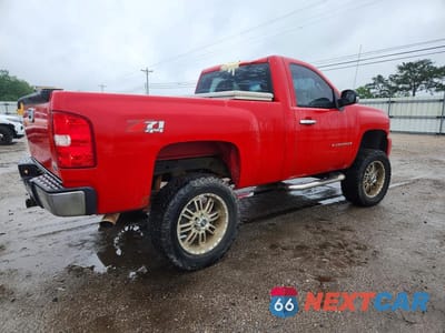 Trzecie zdjęcie samochodu z tyłu: 2009 CHEVROLET SILVERADO K1500 VIN:1GCEK14089Z120086 - miniatura