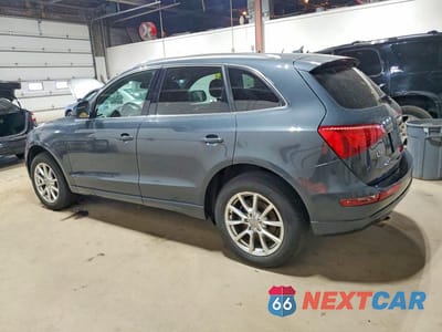 Drugie zdjęcie samochodu z przodu: 2010 AUDI Q5 PREMIUM PLUS VIN:WA1LKAFPXAA082794 - miniatura