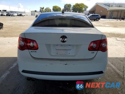 Zdjęcie 6 z 12 samochodu: 2007 VOLKSWAGEN JETTA 2.5 OPTION PACKAGE 1 VIN:3VWRG71K27M089599 - miniatura