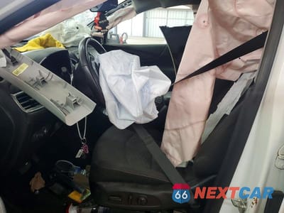 Zdjęcie 7 z 13 samochodu: 2019 CHEVROLET EQUINOX LT VIN:3GNAXJEV0KS607691 - miniatura