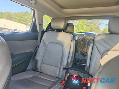 Zdjęcie 10 z 13 samochodu: 2017 HYUNDAI SANTA FE LIMITED ULTIMATE VIN:KM8SR4HFXHU180232 - miniatura