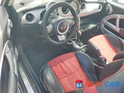 Zdjęcie 8 z 12 samochodu: 2005 MINI COOPER VIN:WMWRC33425TJ66215 - miniatura