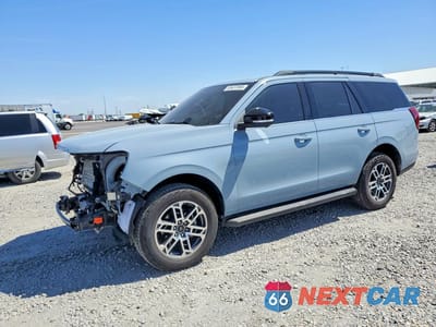 2025 FORD EXPEDITION ACTIVE 1FMJU1J89SEA75042 - główne zdjęcie licytacji z USA - miniatura