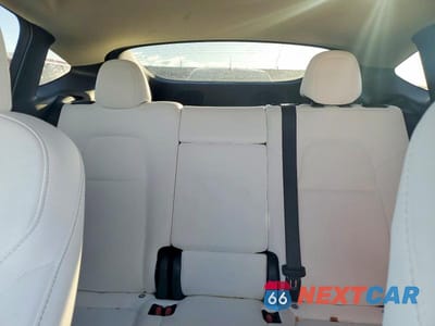 Zdjęcie 10 z 13 samochodu: 2023 TESLA MODEL Y VIN:7SAYGDEE0PF780770 - miniatura