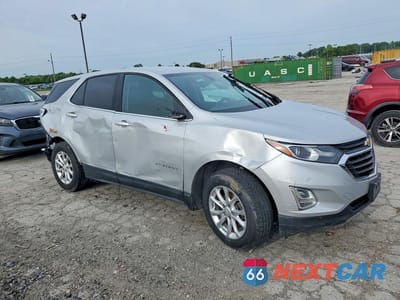 Czwarte zdjęcie samochodu z boku: 2019 CHEVROLET EQUINOX LT VIN:2GNAXUEV4K6137021 - miniatura