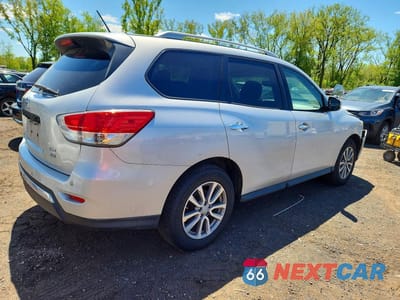 Trzecie zdjęcie samochodu z tyłu: 2015 NISSAN PATHFINDER S VIN:5N1AR2MN3FC606598 - miniatura