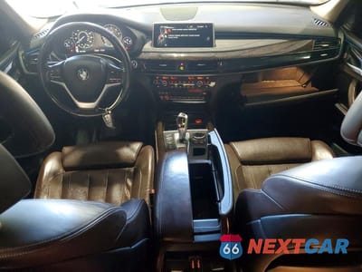 Zdjęcie 8 z 13 samochodu: 2016 BMW X5 XDRIVE35I VIN:5UXKR0C55G0S86247 - miniatura