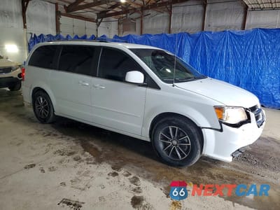 Czwarte zdjęcie samochodu z boku: 2017 DODGE GRAND CARAVAN SXT VIN:2C4RDGCG5HR864900 - miniatura