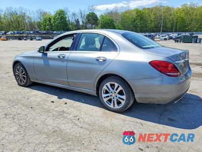 Drugie zdjęcie samochodu z przodu: 2015 MERCEDES-BENZ C 300 4MATIC VIN:55SWF4KB5FU057902 - miniatura