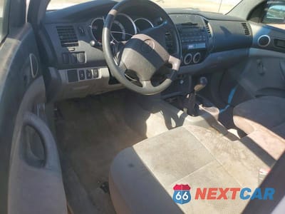 Zdjęcie 8 z 12 samochodu: 2011 TOYOTA TACOMA BASE VIN:5TFPX4EN2BX006382 - miniatura