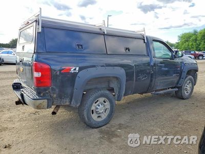 Trzecie zdjęcie samochodu z tyłu: 2010 CHEVROLET SILVERADO K2500 HEAVY DUTY LT VIN:1GC3KXBGXAF116752 - miniatura