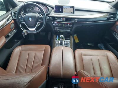 Zdjęcie 8 z 13 samochodu: 2018 BMW X5 XDRIVE35I VIN:5UXKR0C50J0Y02764 - miniatura