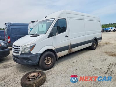 2018 MERCEDES BENZ SPRINTER 2500 DELIVERY VAN WD3PE8CD0JP585954 - główne zdjęcie licytacji z USA - miniatura