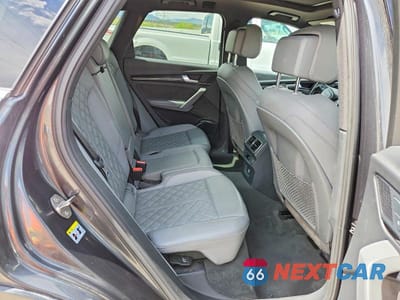 Zdjęcie 11 z 13 samochodu: 2018 AUDI SQ5 PRESTIGE VIN:WA1C4AFY1J2125495 - miniatura
