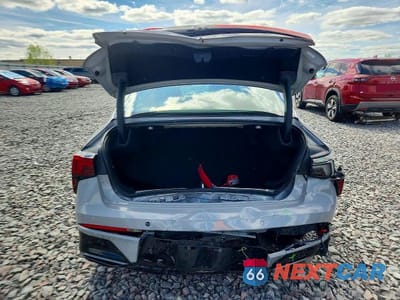 Zdjęcie 6 z 13 samochodu: 2025 KIA K5 GT LINE VIN:KNAG64J77S5299568 - miniatura