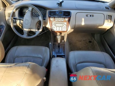 Zdjęcie 8 z 12 samochodu: 1998 HONDA ACCORD EX VIN:1HGCG6672WA257360 - miniatura