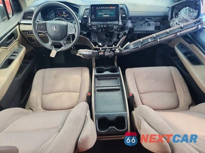 Zdjęcie 8 z 14 samochodu: 2020 HONDA ODYSSEY EX VIN:5FNRL6H57LB039031 - miniatura